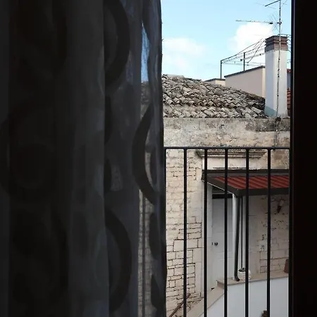 Pietraviva House *